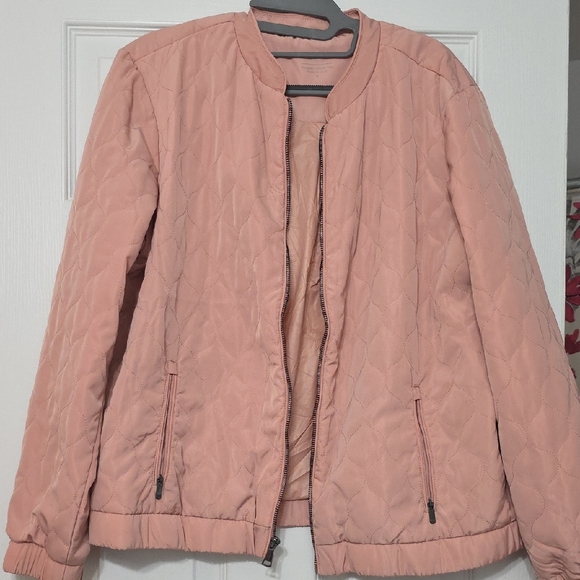 Zuda Quilted Blush Bomber Jacket - Picture 1 of 8